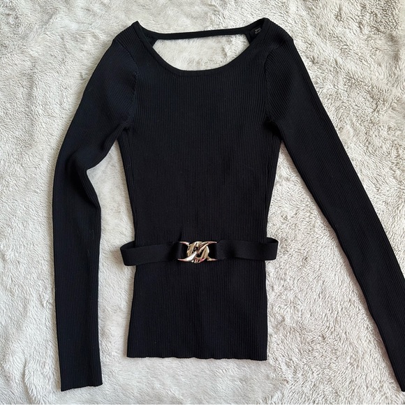 NWOT RIVER ISLAND RIBBED BACKLESS TOP WITH GOLD BUCKLE DETAIL - Picture 5 of 9